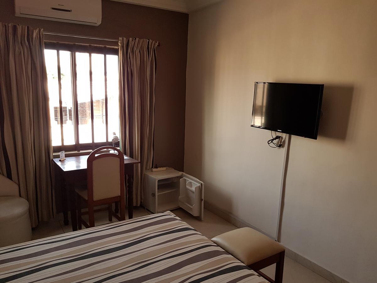 Acropole Hotel Cotonou Exterior foto