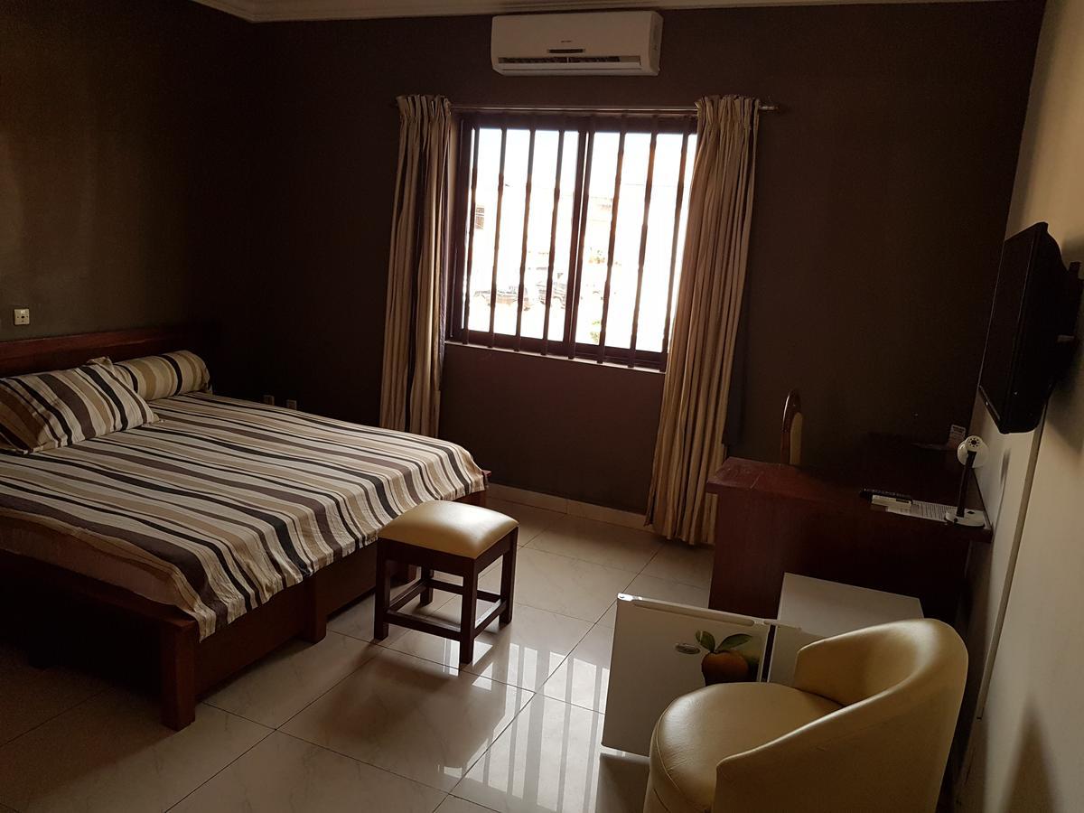 Acropole Hotel Cotonou Exterior foto
